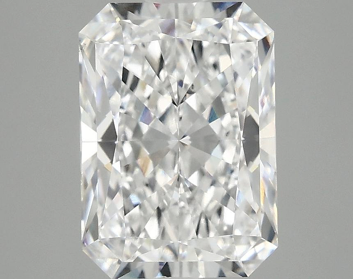 3.03 Carat Radiant Shaped Ideal Cut VS2 IGI Certified Lab Grown Diamond