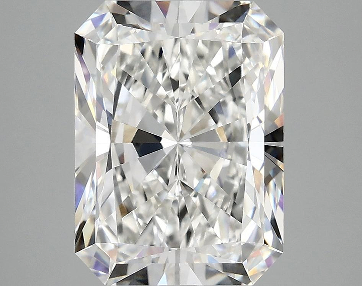 4.1 Carat Radiant Shaped Excellent Cut VVS2 IGI Certified Lab Grown Diamond