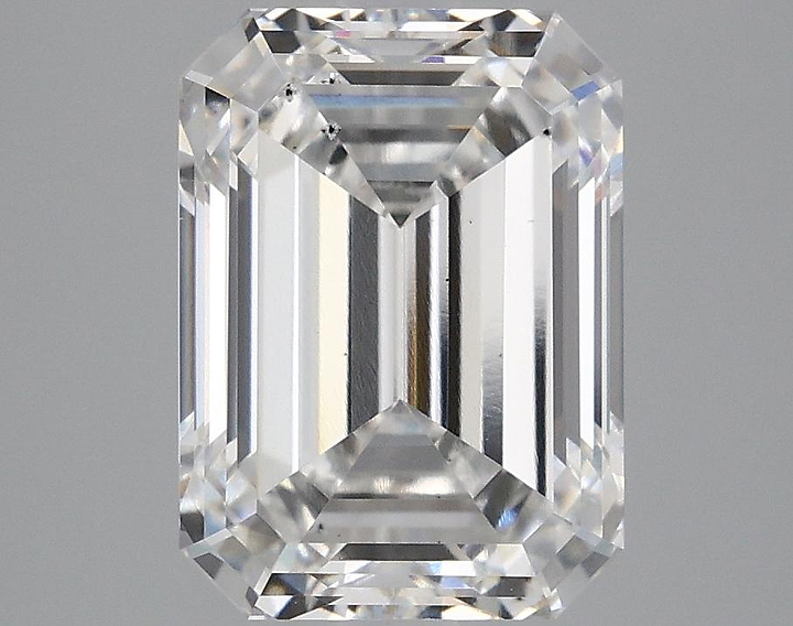 3.91 Carat Emerald Shaped Excellent Cut SI1 IGI Certified Lab Grown Diamond