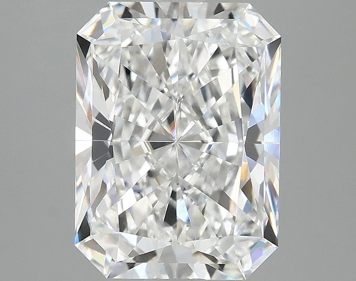 3.06 Carat Radiant Shaped Excellent Cut VVS2 IGI Certified Lab Grown Diamond
