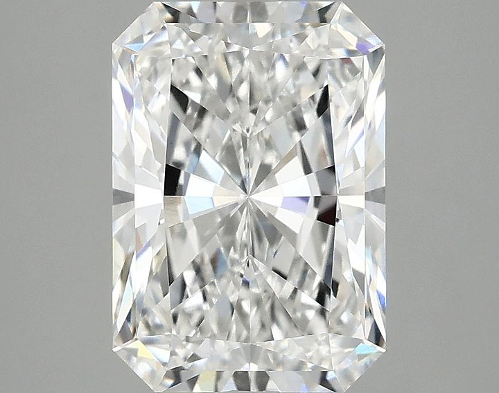 2.99 Carat Radiant Shaped Ideal Cut VVS2 IGI Certified Lab Grown Diamond