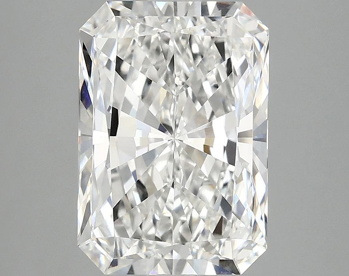 2.98 Carat Radiant Shaped Ideal Cut VVS2 IGI Certified Lab Grown Diamond