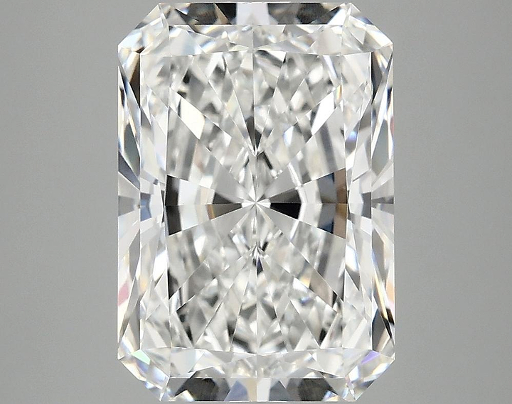 4.18 Carat Radiant Shaped Ideal Cut VVS2 IGI Certified Lab Grown Diamond