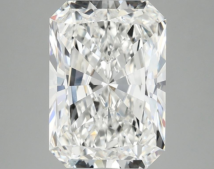 4.01 Carat Radiant Shaped Ideal Cut VVS2 IGI Certified Lab Grown Diamond