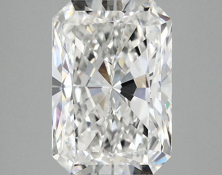 3.06 Carat Radiant Shaped Ideal Cut VS1 IGI Certified Lab Grown Diamond