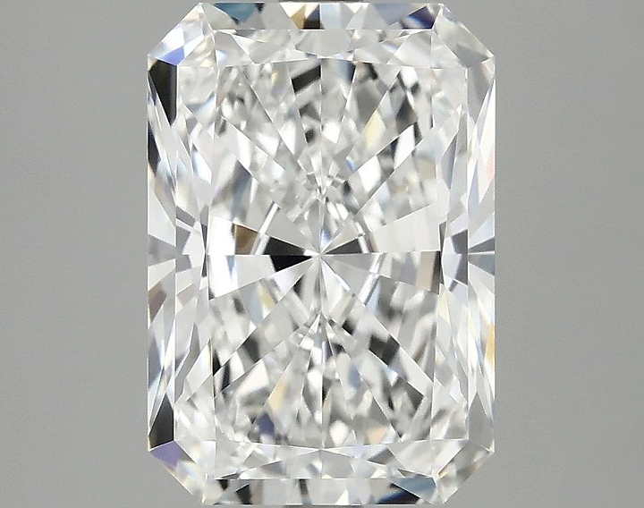 4.06 Carat Radiant Shaped Ideal Cut VVS2 IGI Certified Lab Grown Diamond