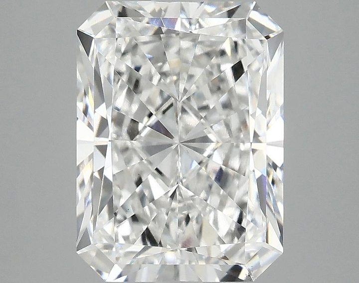 3.5 Carat Radiant Shaped Excellent Cut VS1 IGI Certified Lab Grown Diamond