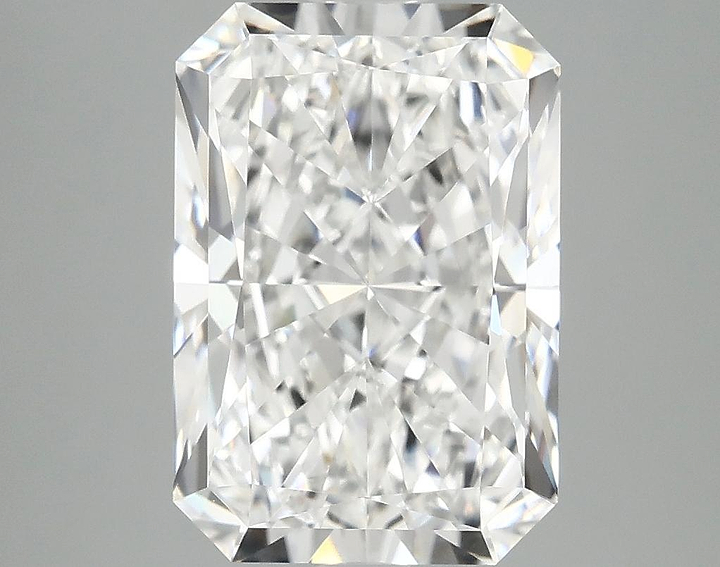 4.03 Carat Radiant Shaped Ideal Cut VVS2 IGI Certified Lab Grown Diamond