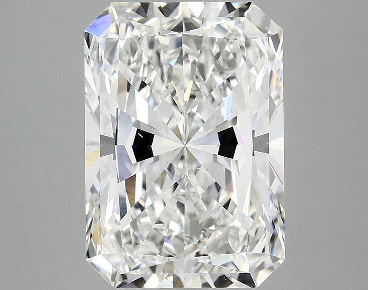 4.0 Carat Radiant Shaped Ideal Cut VS2 IGI Certified Lab Grown Diamond