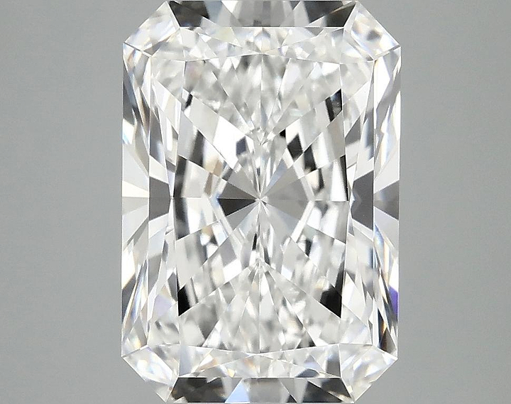 4.02 Carat Radiant Shaped Ideal Cut VVS2 IGI Certified Lab Grown Diamond
