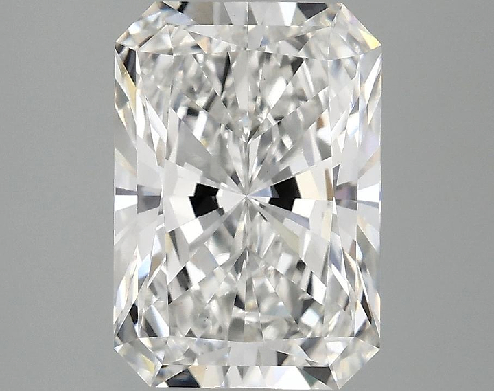 3.07 Carat Radiant Shaped Ideal Cut VS1 IGI Certified Lab Grown Diamond