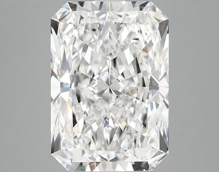 4.07 Carat Radiant Shaped Ideal Cut VVS2 IGI Certified Lab Grown Diamond
