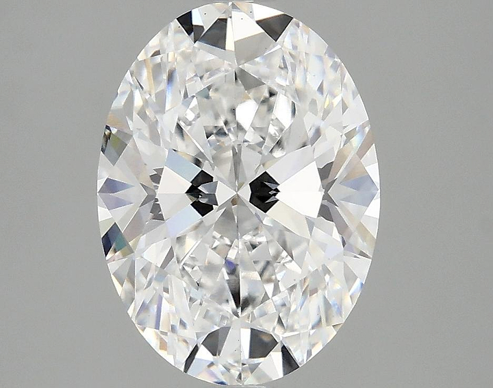 2.5 Carat Oval Shaped Excellent Cut VS1 IGI Certified Lab Grown Diamond