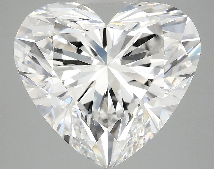 5.97 Carat Heart Shaped Ideal Cut VS2 IGI Certified Lab Grown Diamond