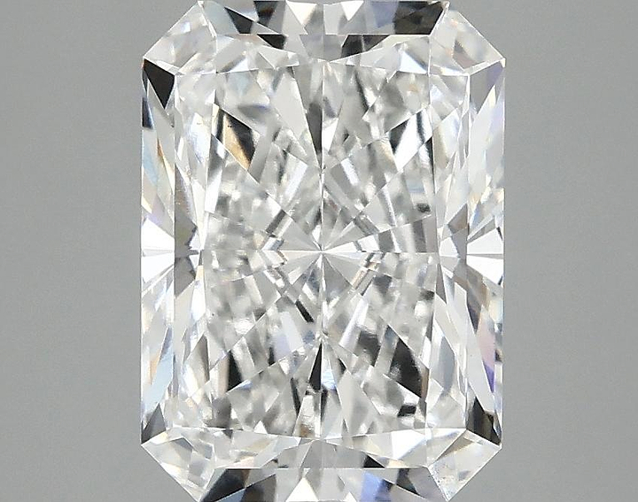 3.05 Carat Radiant Shaped Excellent Cut VS1 IGI Certified Lab Grown Diamond