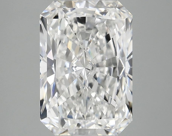2.99 Carat Radiant Shaped Ideal Cut VS1 IGI Certified Lab Grown Diamond