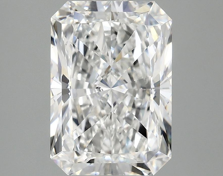 3.06 Carat Radiant Shaped Ideal Cut VS2 IGI Certified Lab Grown Diamond