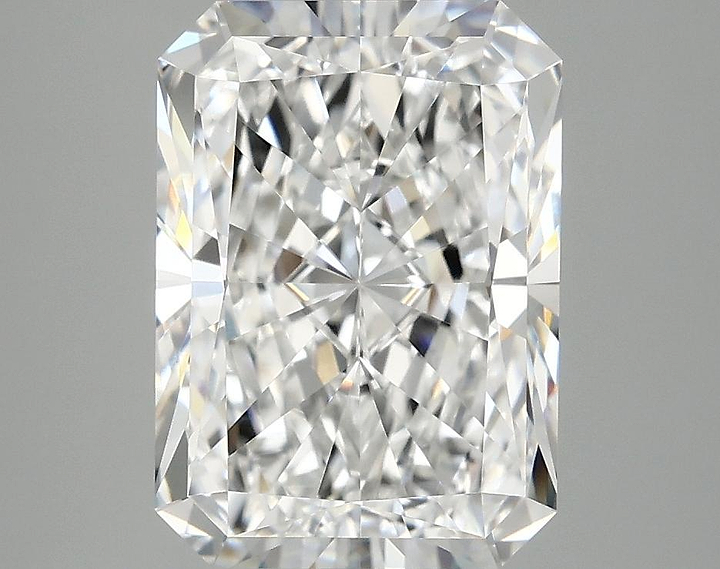 4.02 Carat Radiant Shaped Ideal Cut VVS2 IGI Certified Lab Grown Diamond