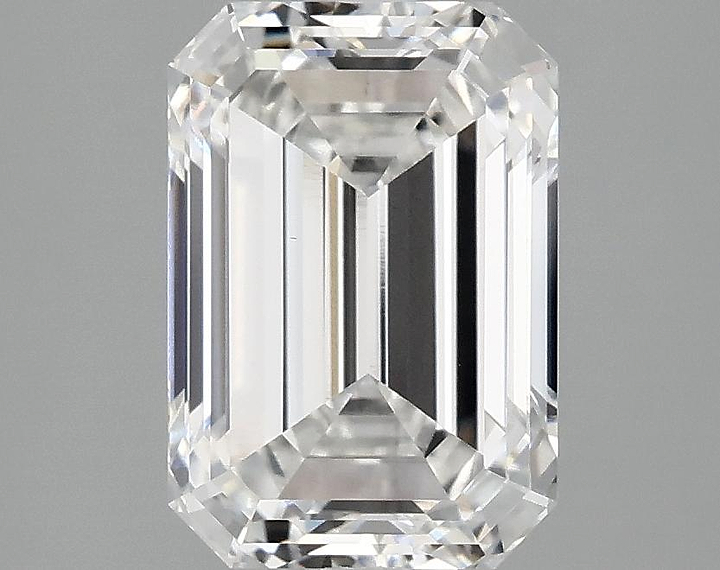2.87 Carat Emerald Shaped Ideal Cut VS1 IGI Certified Lab Grown Diamond