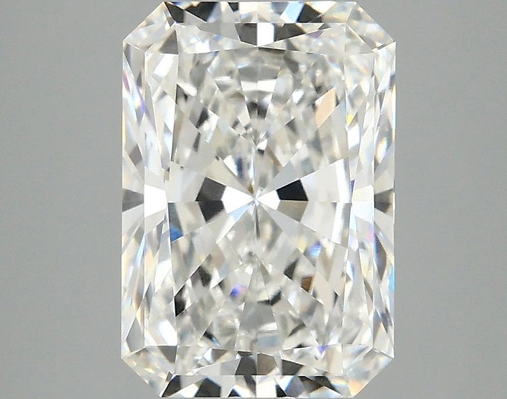 2.99 Carat Radiant Shaped Ideal Cut VVS2 IGI Certified Lab Grown Diamond