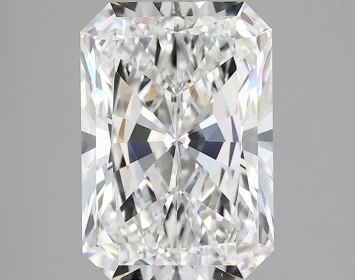 3.05 Carat Radiant Shaped Ideal Cut VS1 IGI Certified Lab Grown Diamond