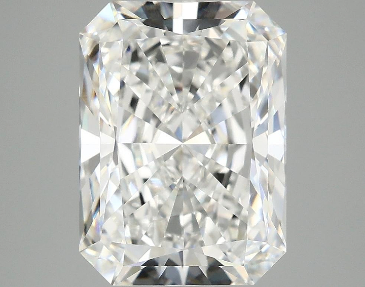 4.12 Carat Radiant Shaped Excellent Cut VVS2 IGI Certified Lab Grown Diamond