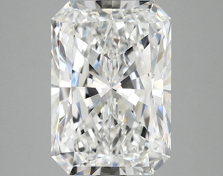 4.06 Carat Radiant Shaped Ideal Cut VS1 IGI Certified Lab Grown Diamond