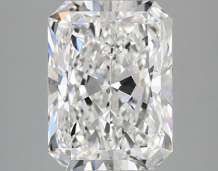 4.17 Carat Radiant Shaped Excellent Cut VS1 IGI Certified Lab Grown Diamond
