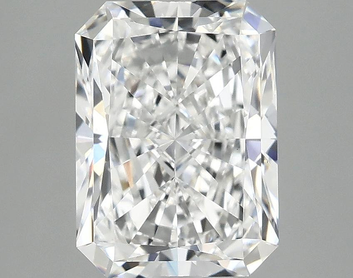 2.92 Carat Radiant Shaped Excellent Cut VS1 IGI Certified Lab Grown Diamond