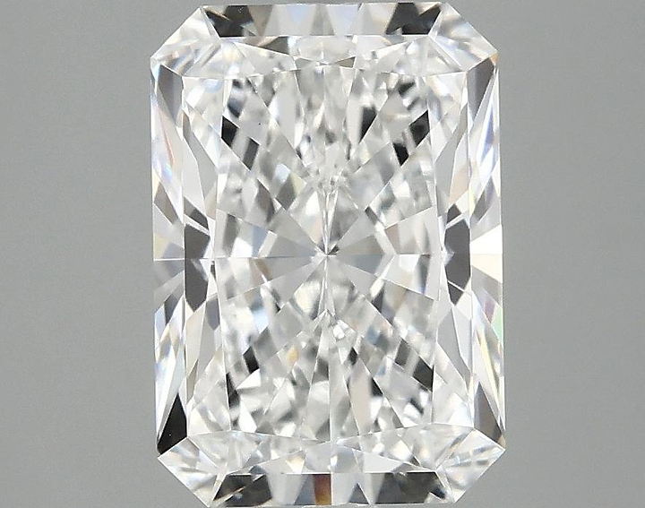 3.06 Carat Radiant Shaped Ideal Cut VVS2 IGI Certified Lab Grown Diamond