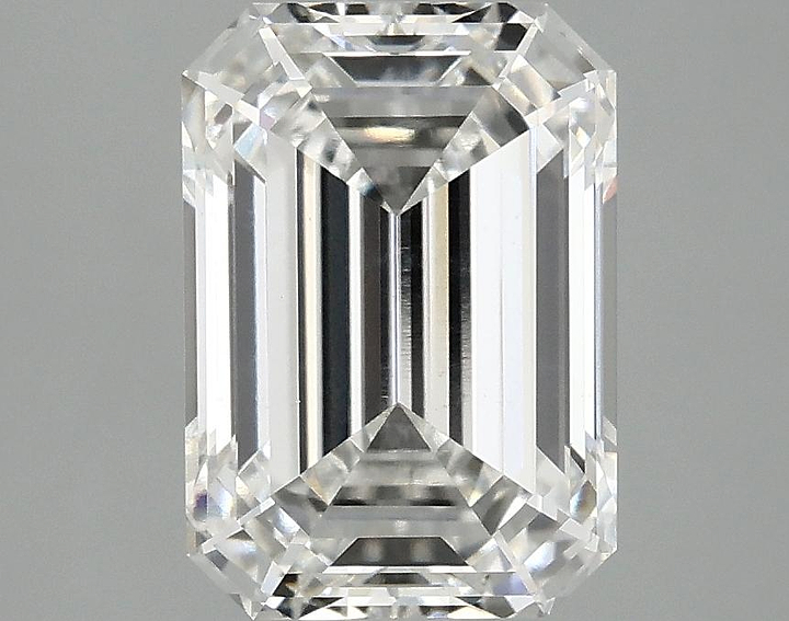 3.1 Carat Emerald Shaped Ideal Cut VS2 IGI Certified Lab Grown Diamond