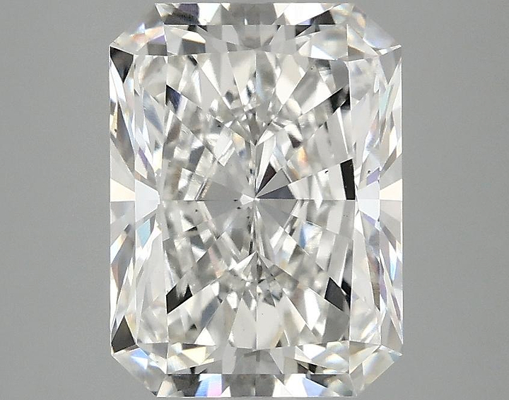 3.03 Carat Radiant Shaped Excellent Cut VS2 IGI Certified Lab Grown Diamond