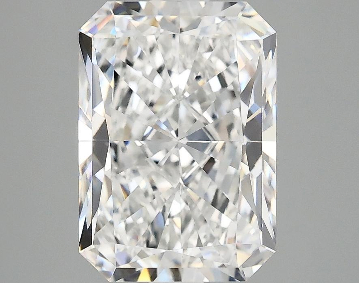 3.02 Carat Radiant Shaped Ideal Cut VVS2 IGI Certified Lab Grown Diamond