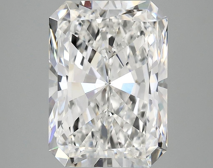 4.01 Carat Radiant Shaped Ideal Cut VVS2 IGI Certified Lab Grown Diamond
