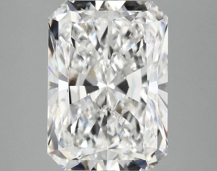 4.97 Carat Radiant Shaped Ideal Cut VS1 IGI Certified Lab Grown Diamond
