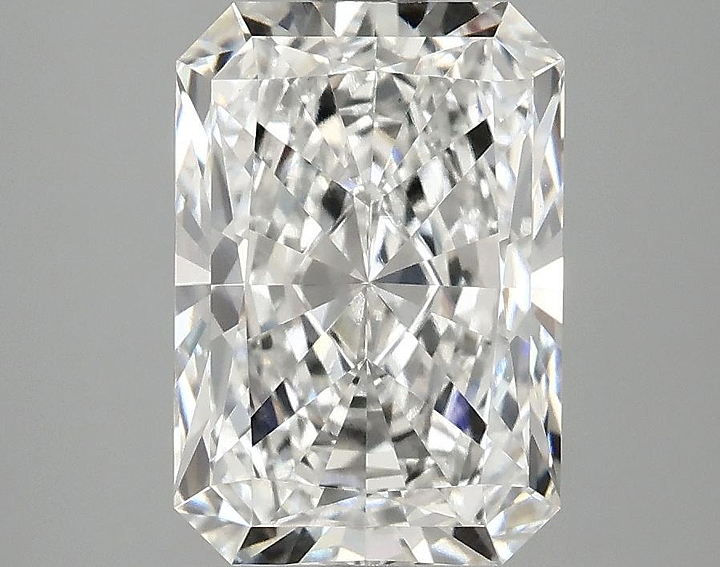 3.07 Carat Radiant Shaped Ideal Cut VS1 IGI Certified Lab Grown Diamond