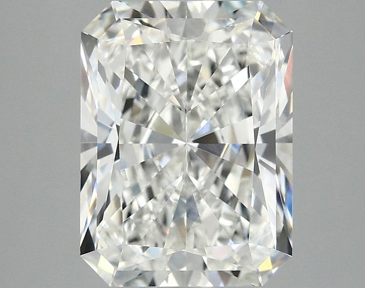 3.79 Carat Radiant Shaped Excellent Cut VVS2 IGI Certified Lab Grown Diamond