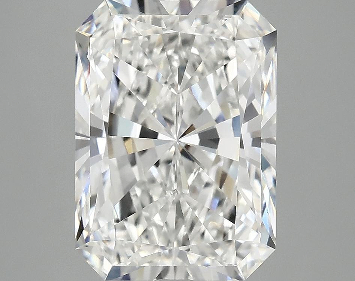 4.0 Carat Radiant Shaped Ideal Cut VVS2 IGI Certified Lab Grown Diamond