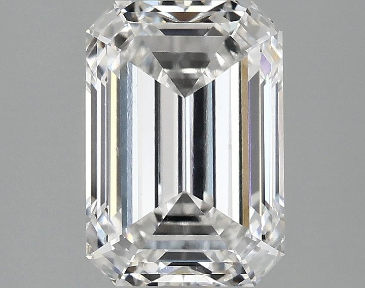 3.01 Carat Emerald Shaped Ideal Cut VS1 IGI Certified Lab Grown Diamond