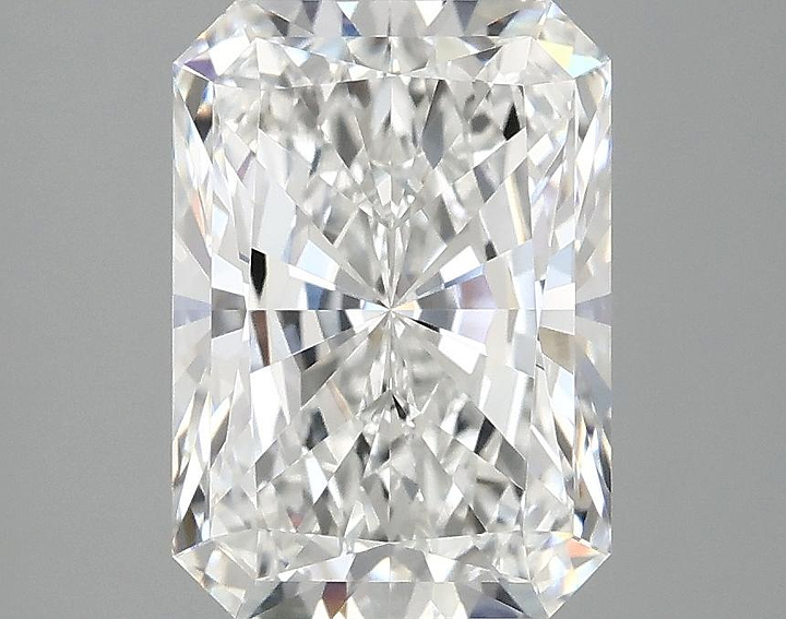 3.05 Carat Radiant Shaped Ideal Cut VS1 IGI Certified Lab Grown Diamond