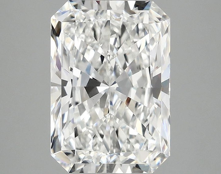 3.1 Carat Radiant Shaped Ideal Cut VS1 IGI Certified Lab Grown Diamond