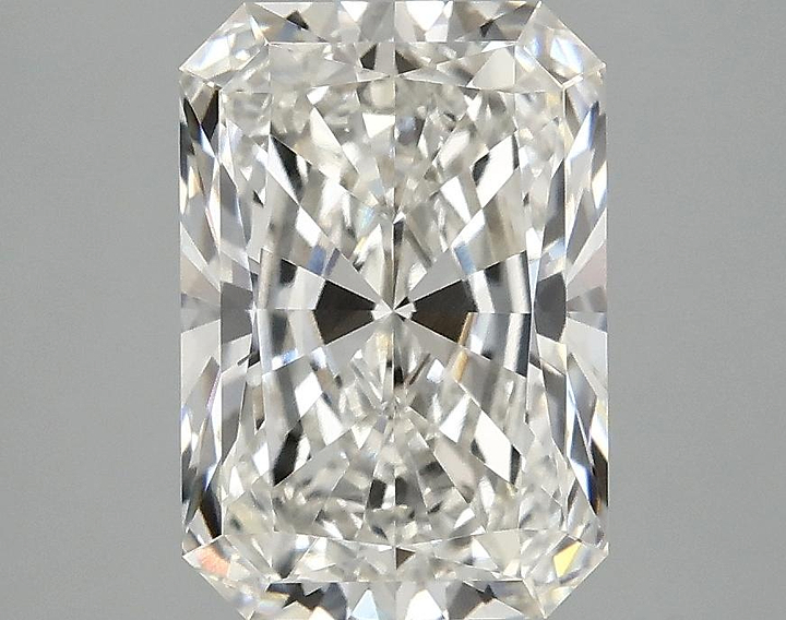 2.99 Carat Radiant Shaped Ideal Cut VVS2 IGI Certified Lab Grown Diamond