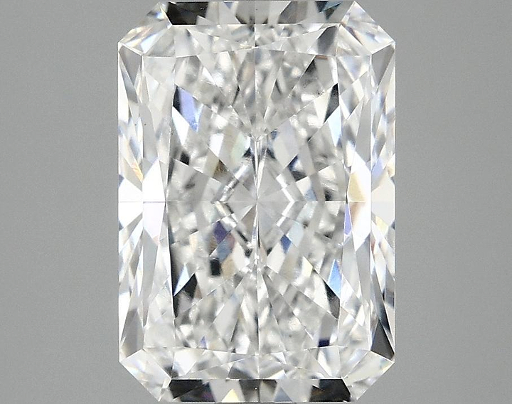 3.07 Carat Radiant Shaped Ideal Cut VS1 IGI Certified Lab Grown Diamond