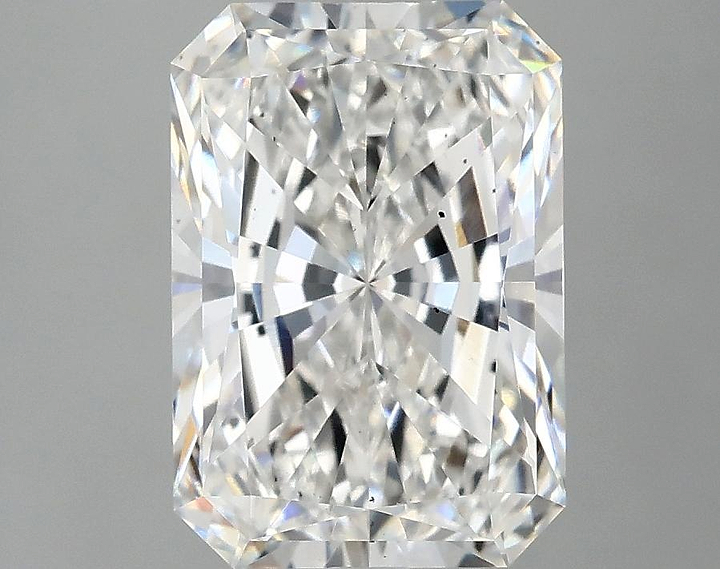3.09 Carat Radiant Shaped Ideal Cut SI1 IGI Certified Lab Grown Diamond