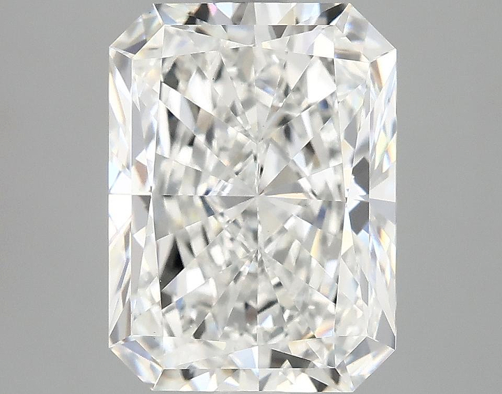 4.06 Carat Radiant Shaped Excellent Cut VS1 IGI Certified Lab Grown Diamond