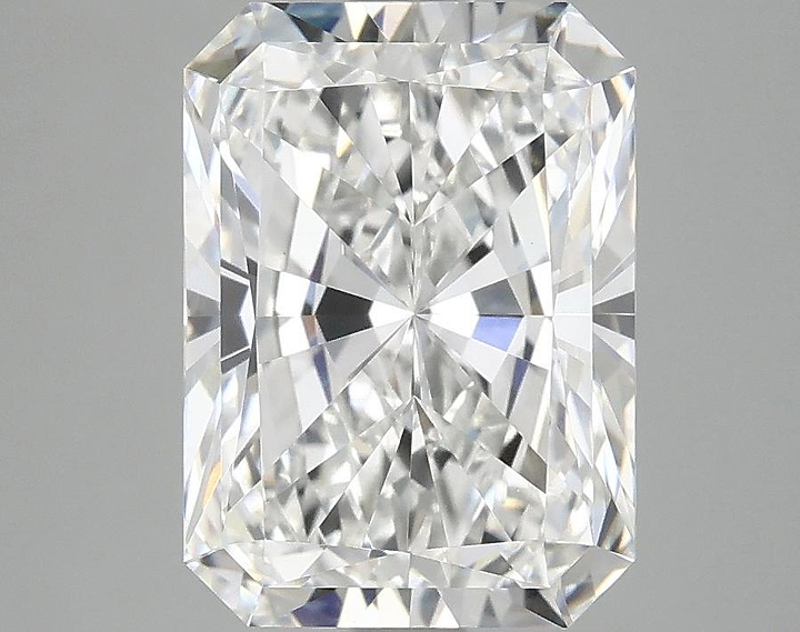 3.09 Carat Radiant Shaped Excellent Cut VVS2 IGI Certified Lab Grown Diamond