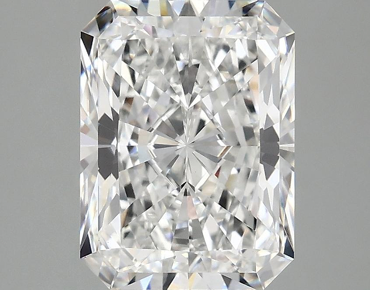 3.07 Carat Radiant Shaped Excellent Cut VVS2 IGI Certified Lab Grown Diamond