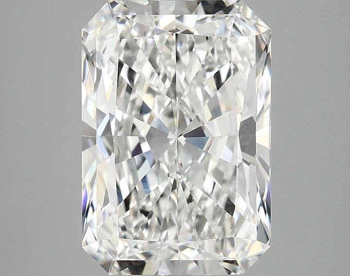 4.06 Carat Radiant Shaped Ideal Cut VVS2 IGI Certified Lab Grown Diamond