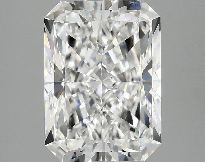 3.01 Carat Radiant Shaped Excellent Cut VVS2 IGI Certified Lab Grown Diamond
