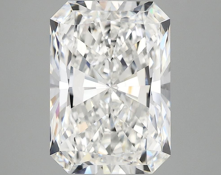 4.04 Carat Radiant Shaped Ideal Cut VVS2 IGI Certified Lab Grown Diamond